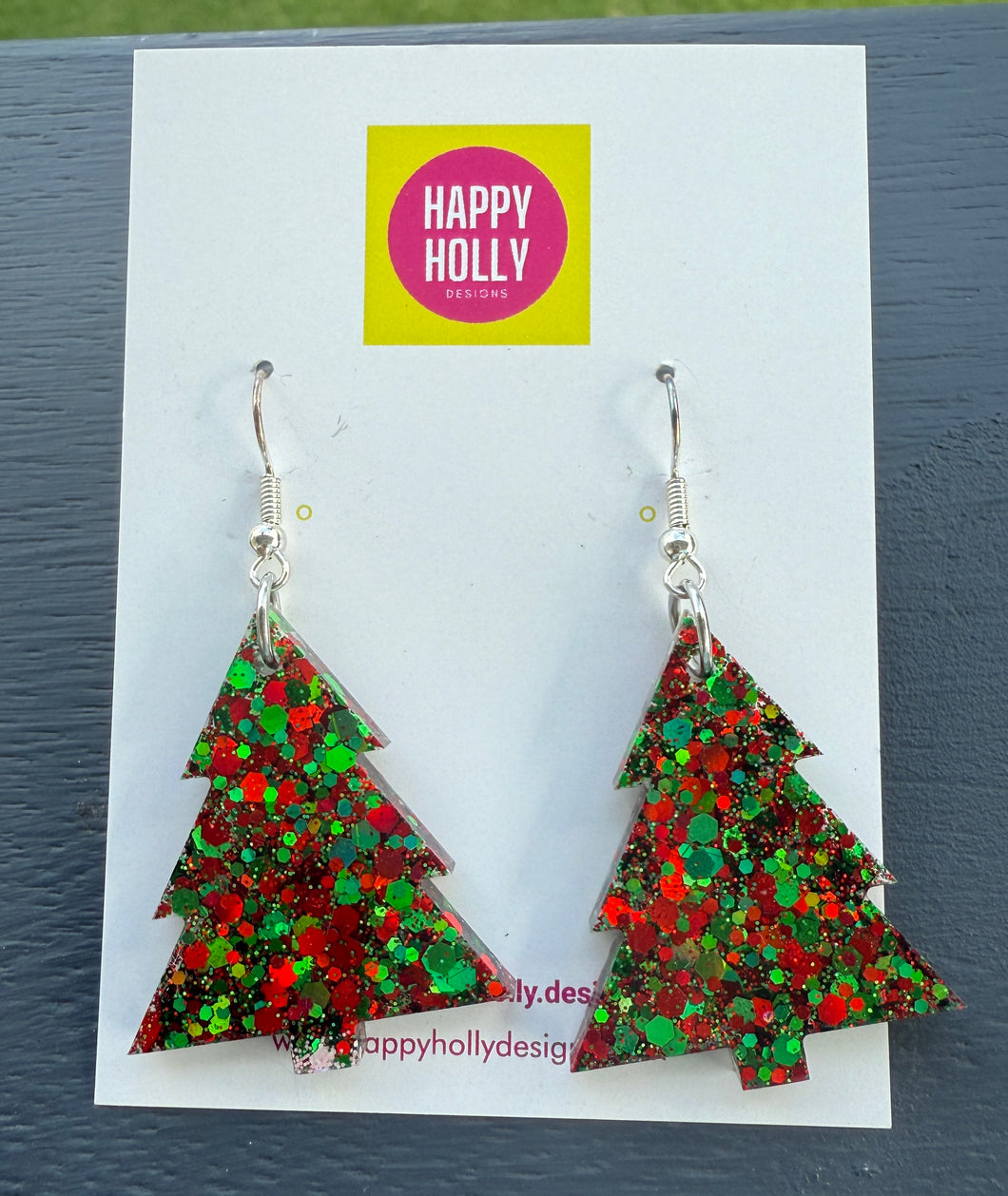 Christmas tree dangle earrings - red/green tree