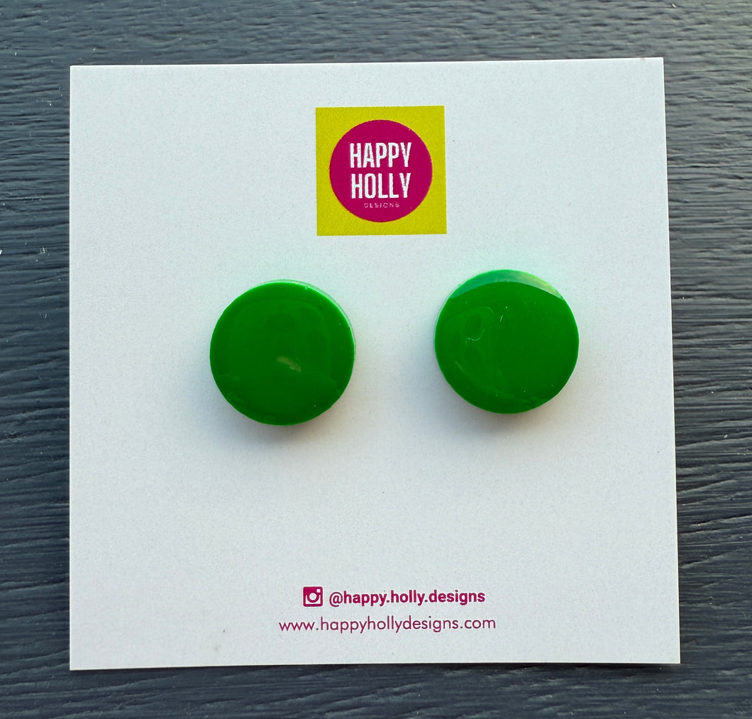 15mm round earrings - green