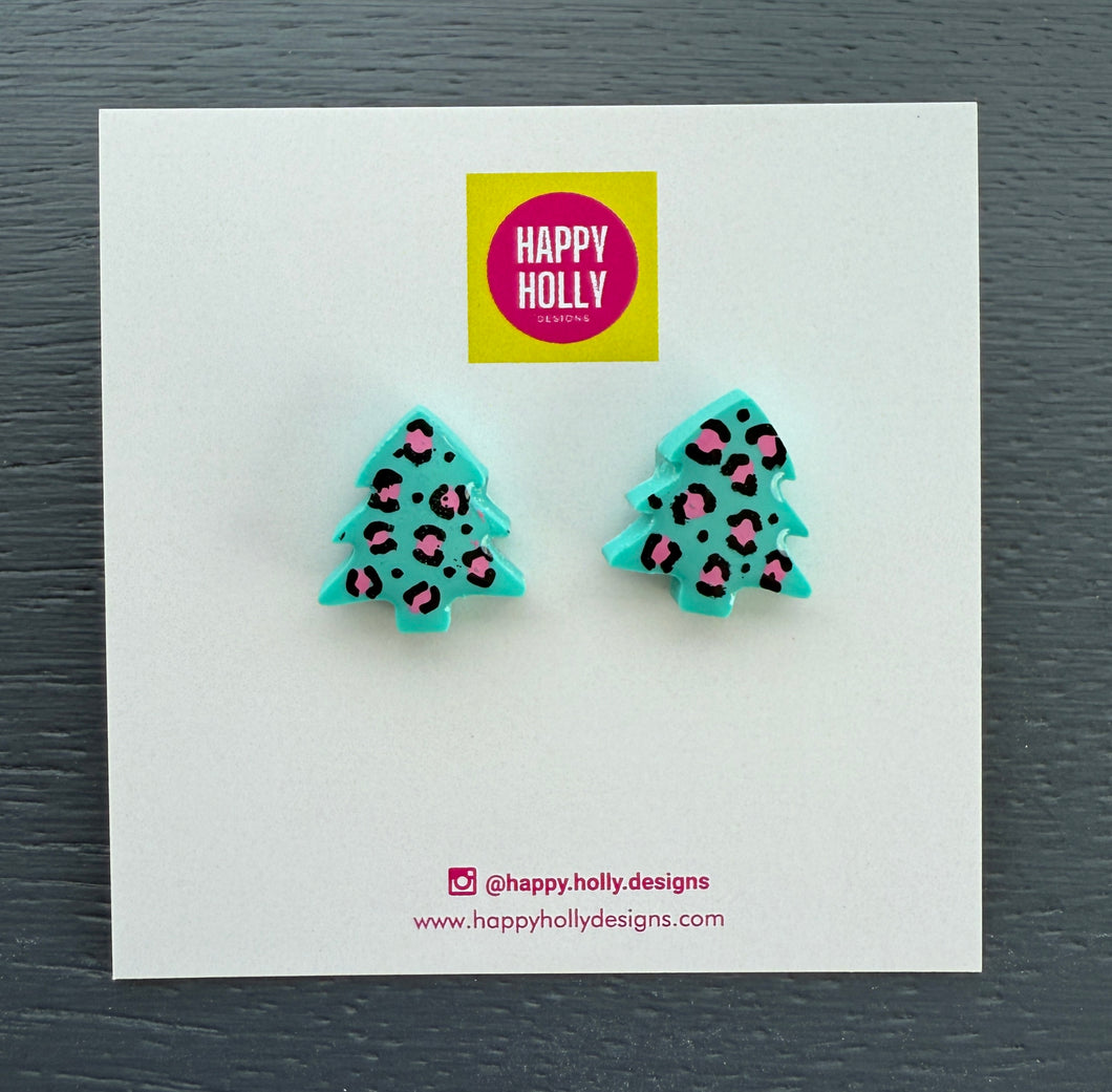 Christmas tree earrings - aqua with pink leopard print